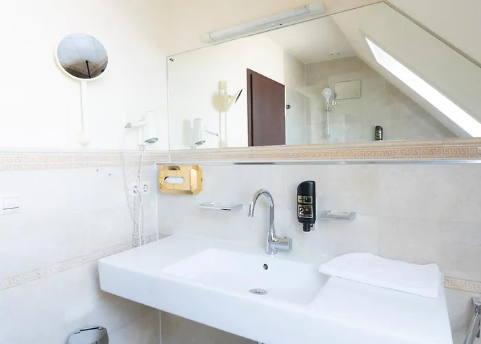 伯格美斯特酒店 3*