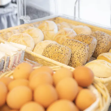 Astoria Am Urachplatz Stuttgart