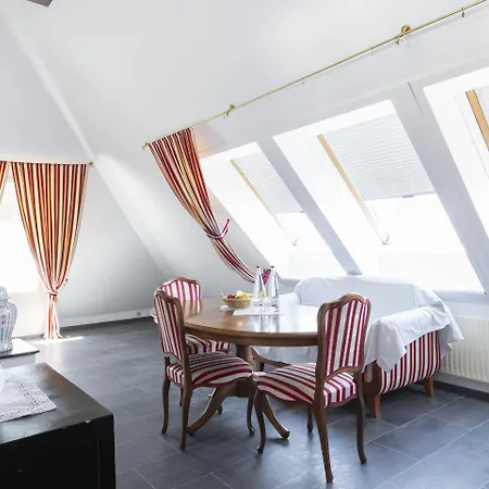 Hotel Astoria Am Urachplatz