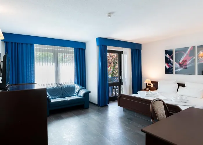 Astoria Am Urachplatz 3* Stuttgart