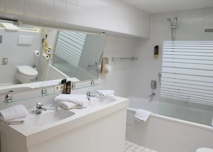 Astoria Am Urachplatz Hotel