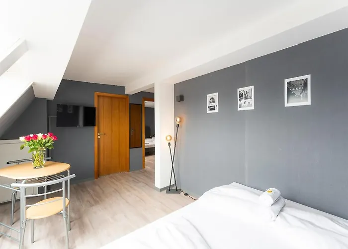 Astoria Am Urachplatz 3* Stuttgart