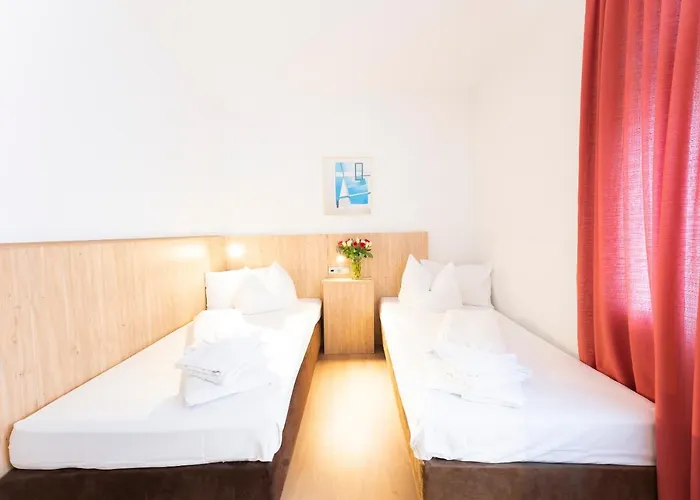 Astoria Am Urachplatz Stuttgart