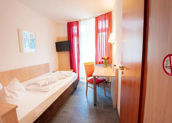 Astoria Am Urachplatz Hotel Stuttgart